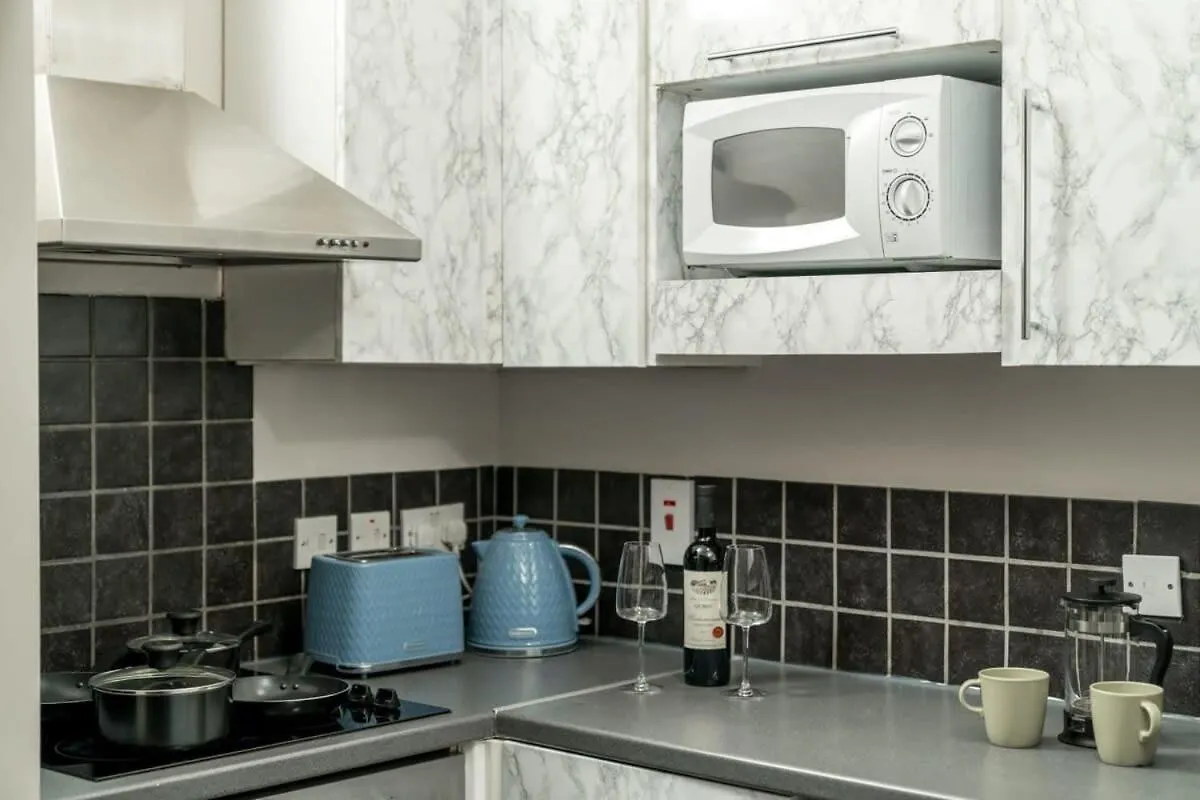 City Of London - Lovely Two Bedroom Apartment United Kingdom